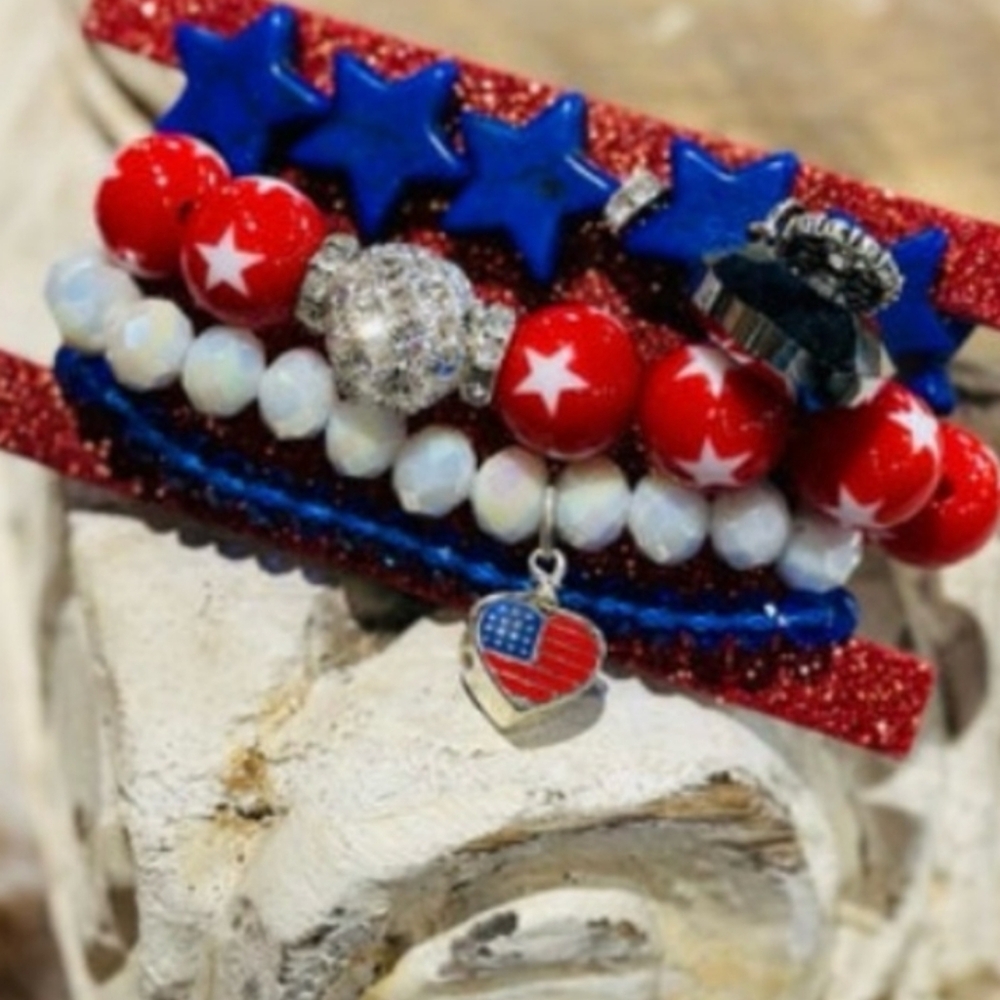 NWT Keep It Gypsy Chunky Stack USA Sparkles Bracelets Flag Beads Hearts Stars